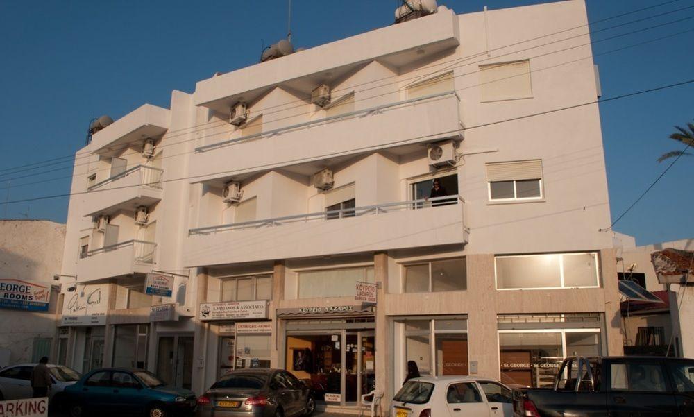 St. George Rent Rooms Lárnaca Exterior foto